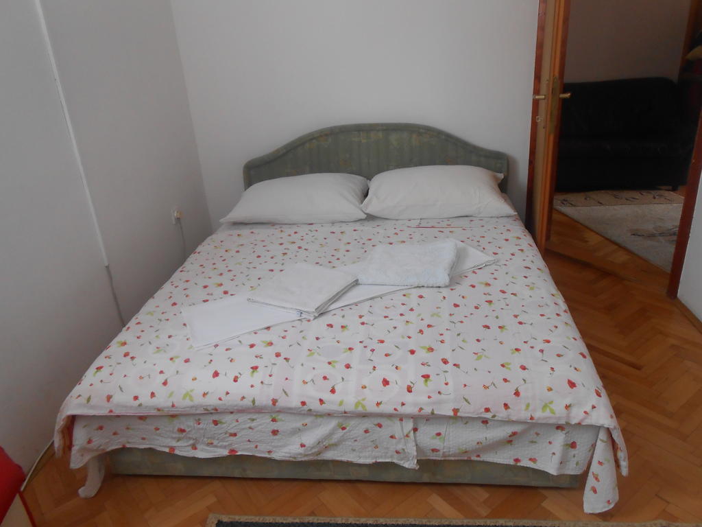 Apartments & Hostel Zdrava Hrana Mostar Bilik gambar