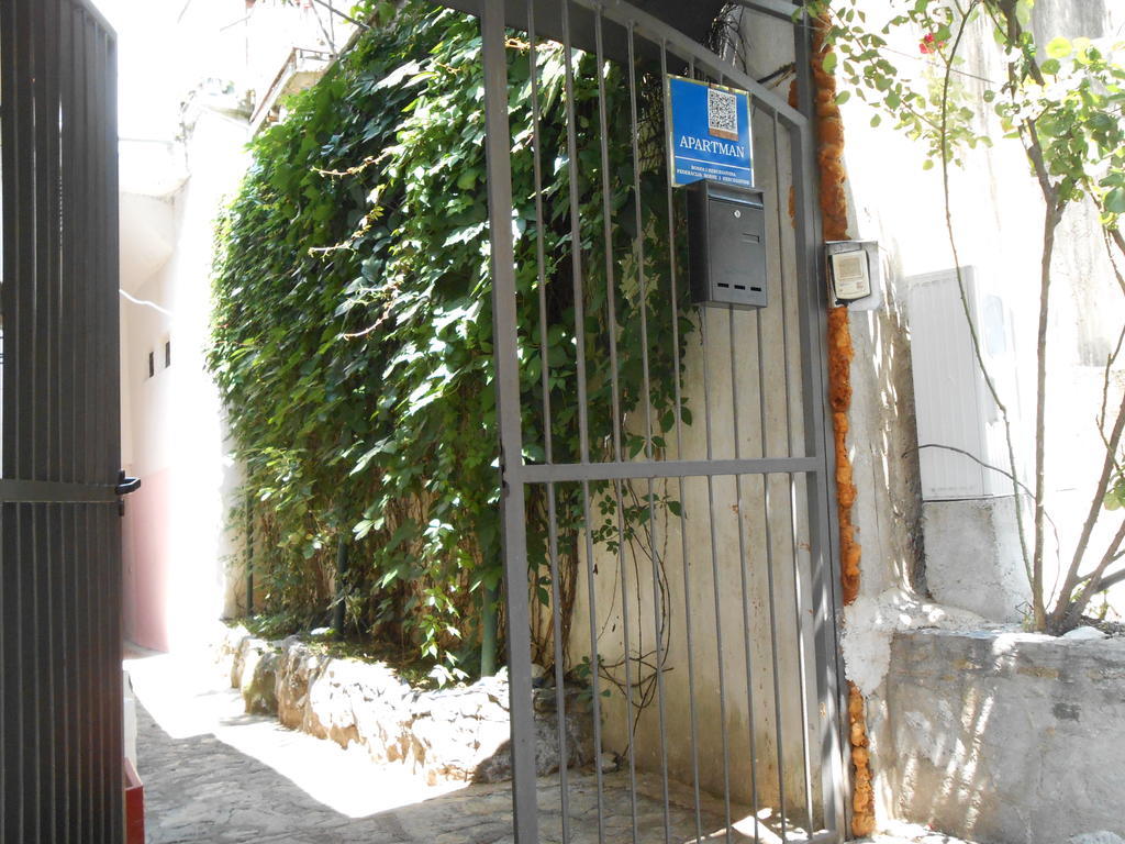 Apartments & Hostel Zdrava Hrana Mostar Luaran gambar