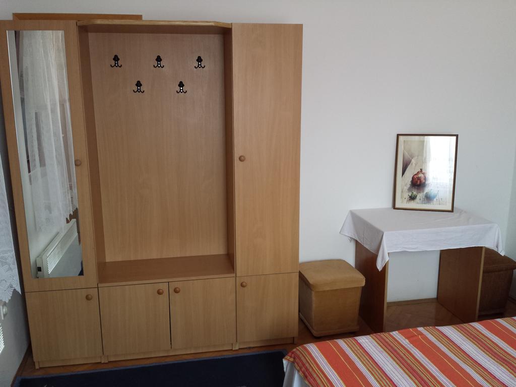 Apartments & Hostel Zdrava Hrana Mostar Bilik gambar