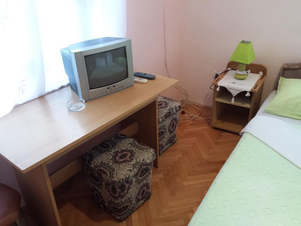Apartments & Hostel Zdrava Hrana Mostar Bilik gambar