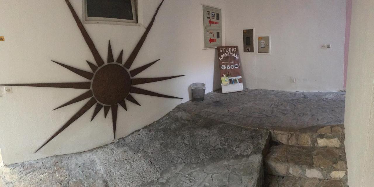 Apartments & Hostel Zdrava Hrana Mostar Luaran gambar